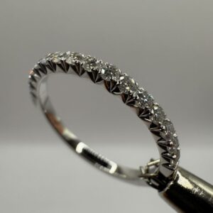 Pierścionek Eternity Ring