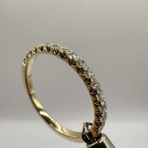 Pierścionek Eternity Ring