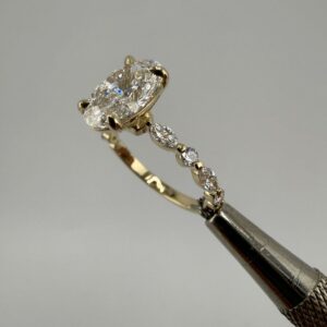 Pierścionek Eternal Grace